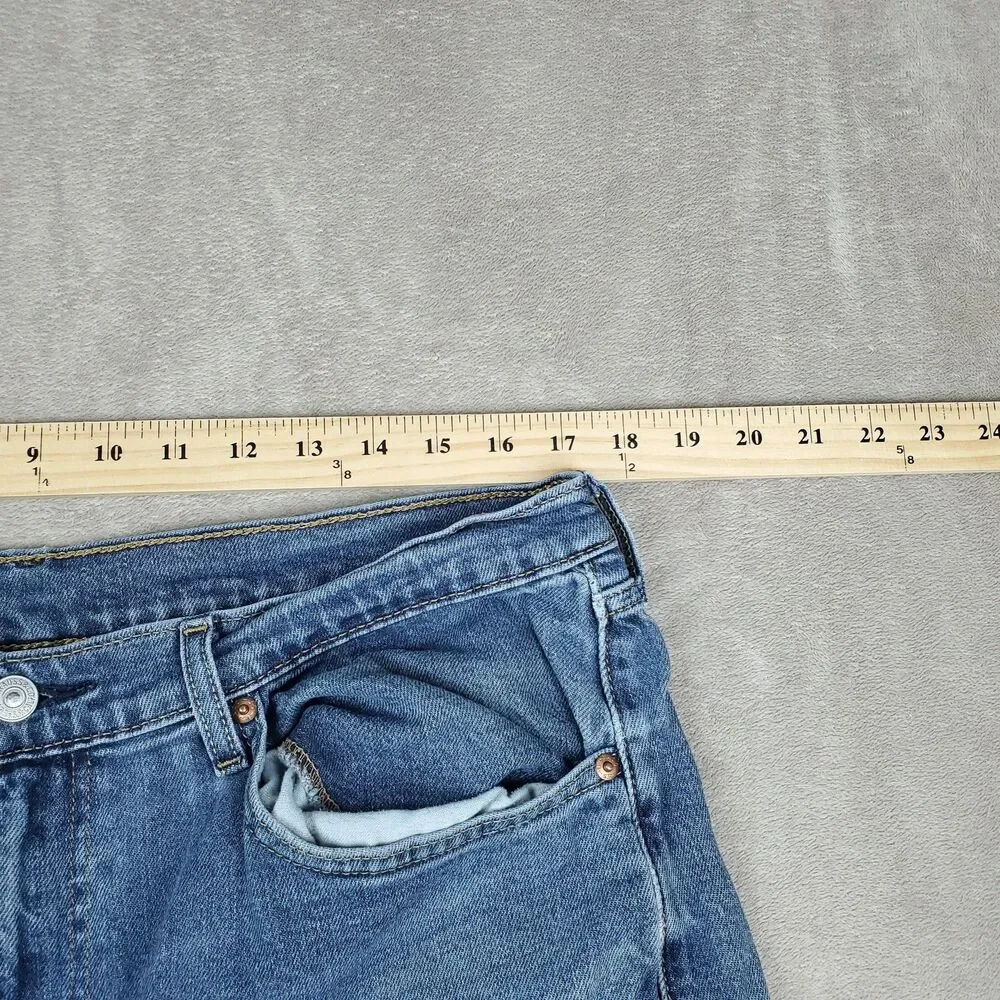 Levis 505 Jeans Mens 36x34 Blue Medium Wash Straight Zip Fly Regular Fit Denim